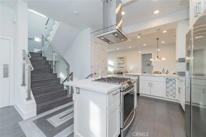 16785 Bayview, Huntington Beach, California 92649