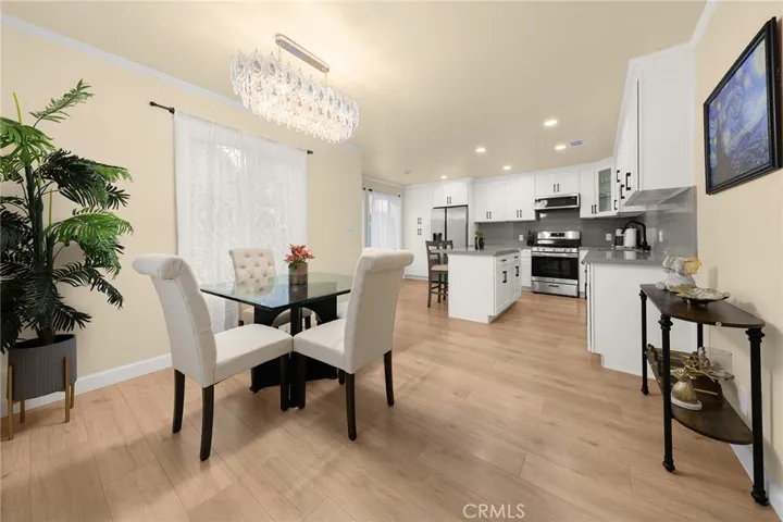 1081 Loma Avenue, Long Beach, California 90804
