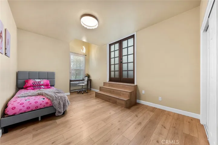 1081 Loma Avenue, Long Beach, California 90804