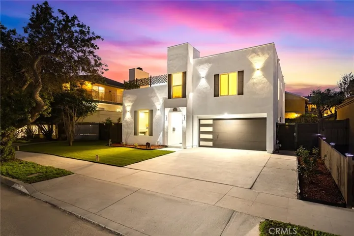 1081 Loma Avenue, Long Beach, California 90804