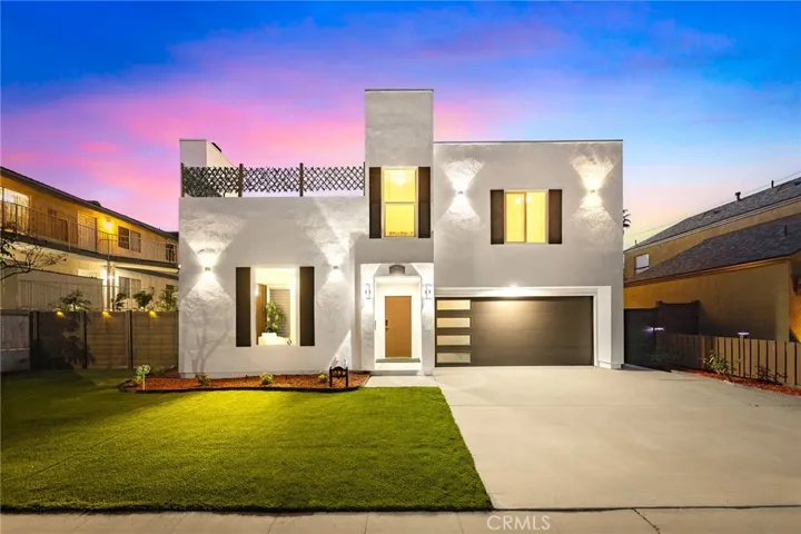 1081 Loma Avenue, Long Beach, California 90804