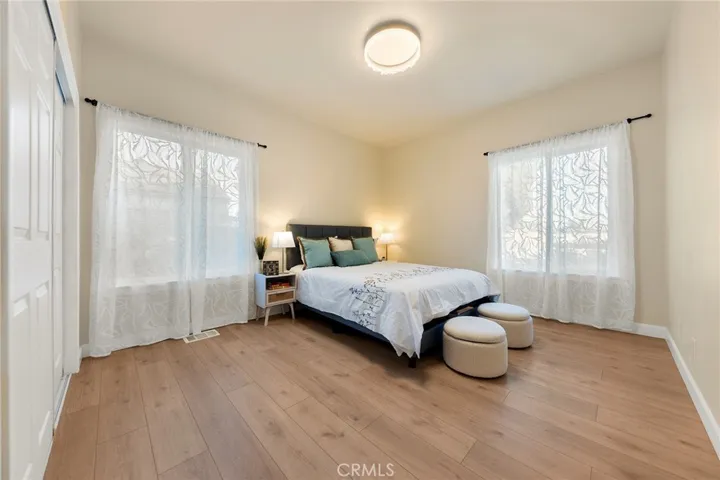 1081 Loma Avenue, Long Beach, California 90804