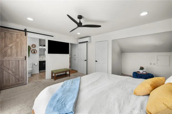16624 Nearview, Canyon Country, California 91387