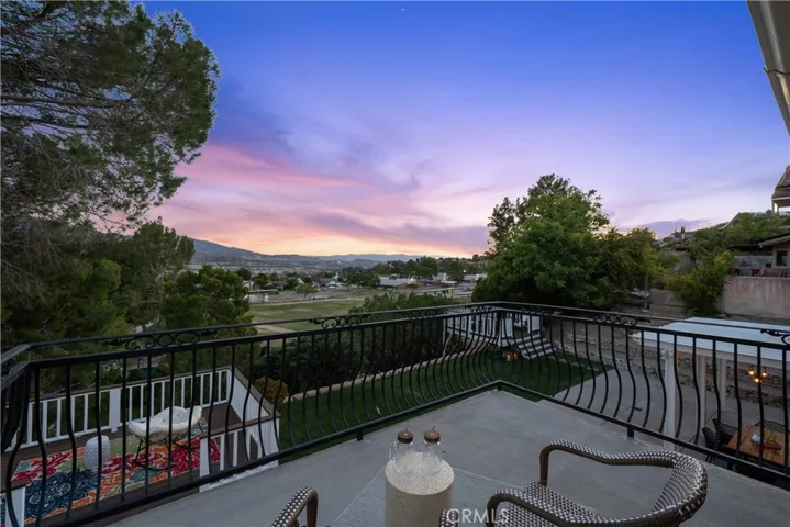 16624 Nearview, Canyon Country, California 91387