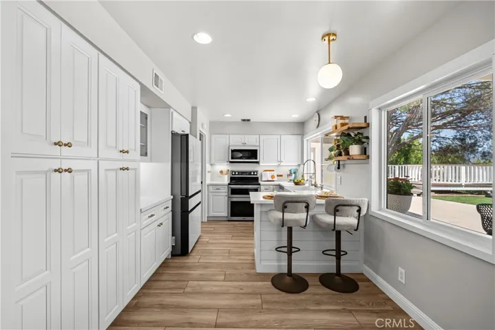 16624 Nearview, Canyon Country, California 91387