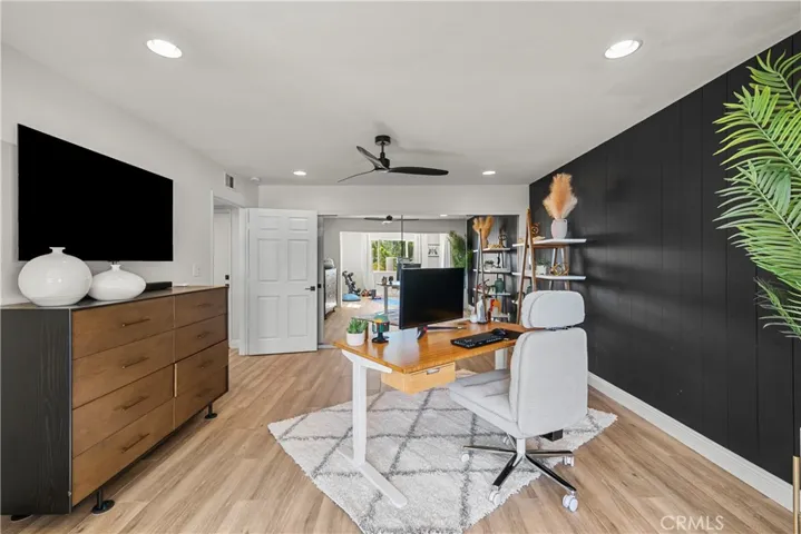 16624 Nearview, Canyon Country, California 91387