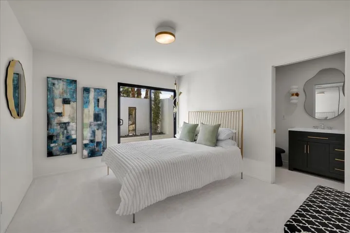 En-Suite Guest Bedroom One (original)