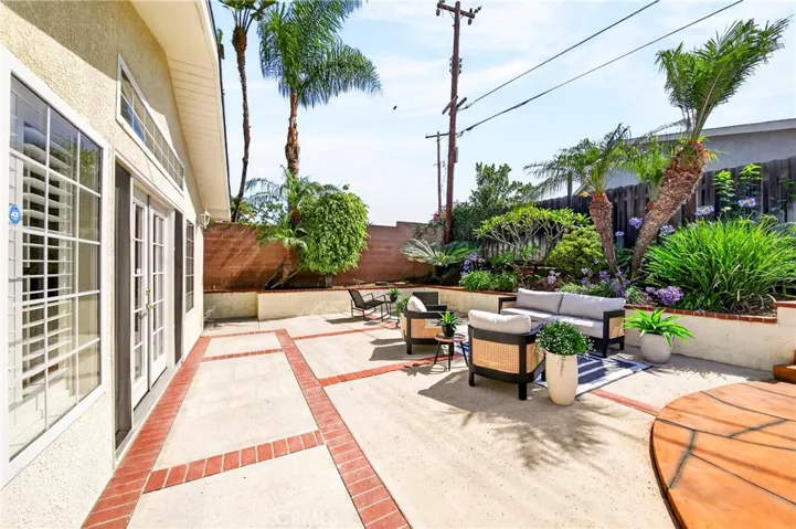 5188 Fox Hills, Buena Park, California 90621