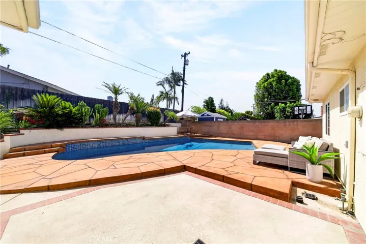5188 Fox Hills, Buena Park, California 90621