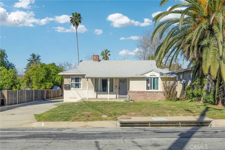 2835 Casitas Avenue, Altadena, California 91001