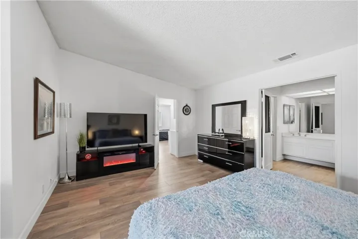 963 Shady Lane, Glendora, California 91740