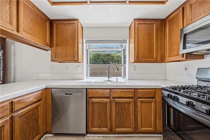 963 Shady Lane, Glendora, California 91740