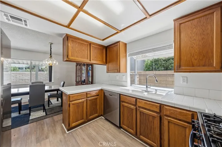 963 Shady Lane, Glendora, California 91740