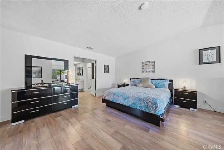 963 Shady Lane, Glendora, California 91740
