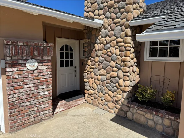 416 Aliso Avenue, Newport Beach, California 92663