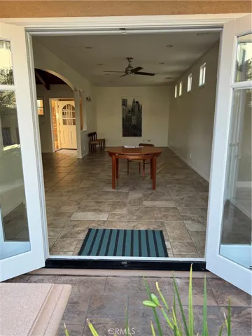 416 Aliso Avenue, Newport Beach, California 92663