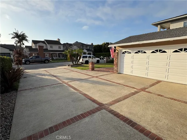 416 Aliso Avenue, Newport Beach, California 92663