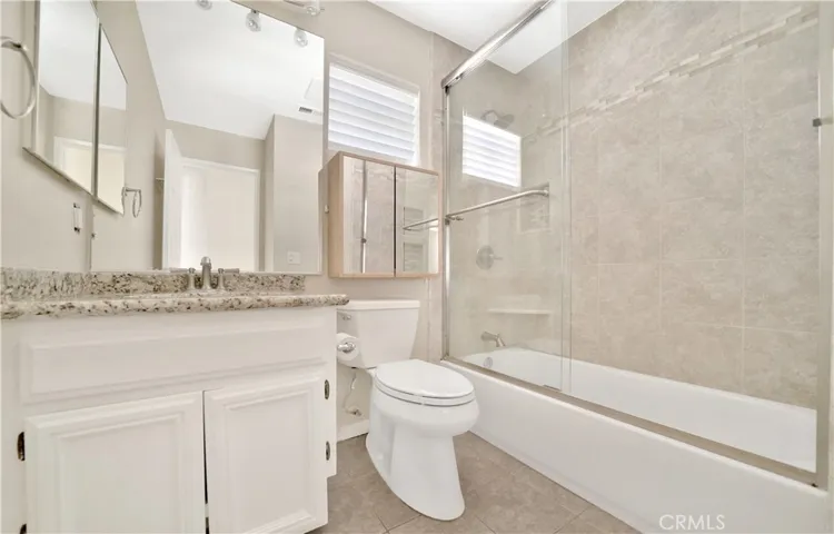 Upstairs guest bathroom
