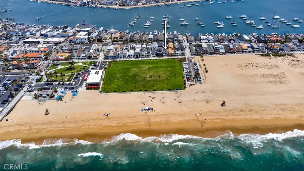 Ideally located on the boardwalk between A & B streets, with nearby guest parking lot