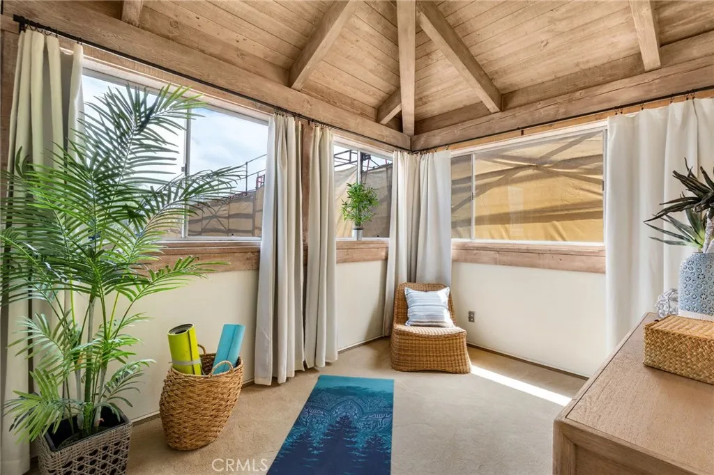 Bonus room ideal for office, workout room