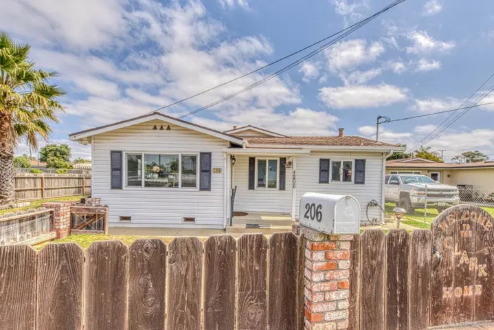 206 Cornwall Street, Salinas, California 93906