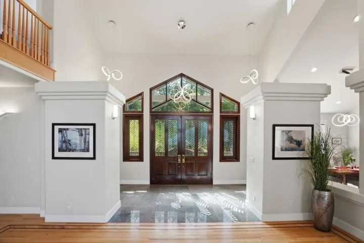 24106 Deerpath Road, Saratoga, California 95070 — photo 4