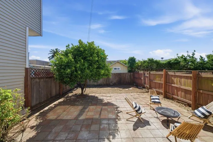 31 Rio Verde Street, Daly City, California 94014