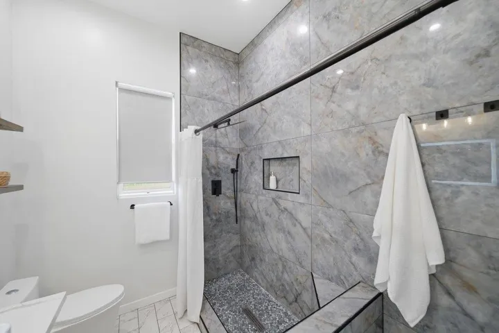 31 Rio Verde Street, Daly City, California 94014