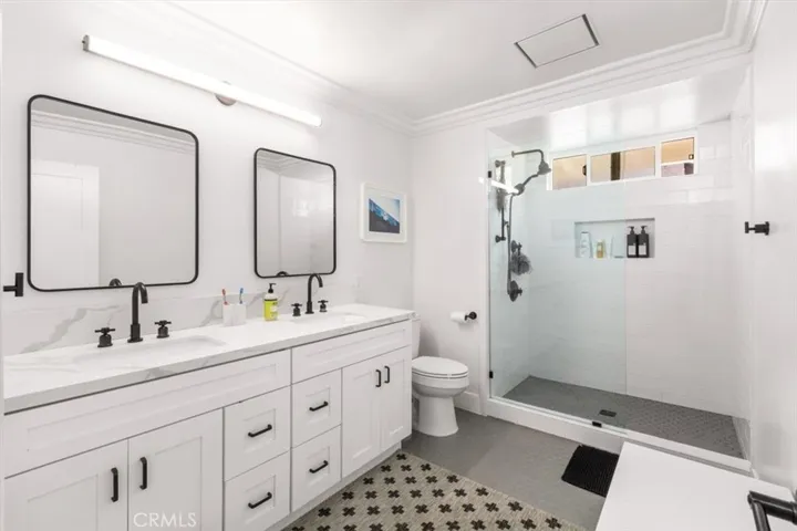 4912 Seapine Circle, Huntington Beach, California 92649
