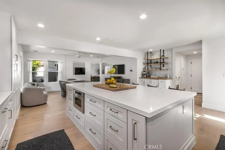 4912 Seapine Circle, Huntington Beach, California 92649