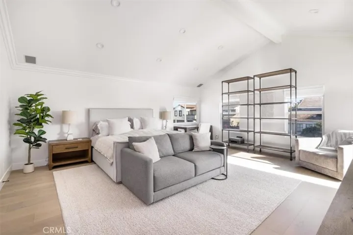 4912 Seapine Circle, Huntington Beach, California 92649
