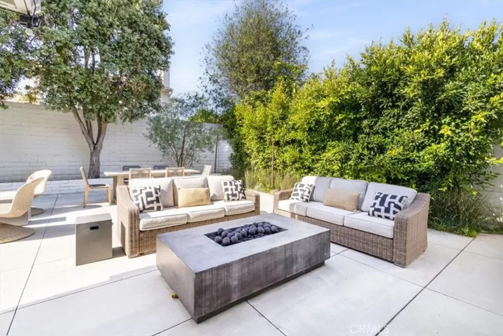 4912 Seapine Circle, Huntington Beach, California 92649