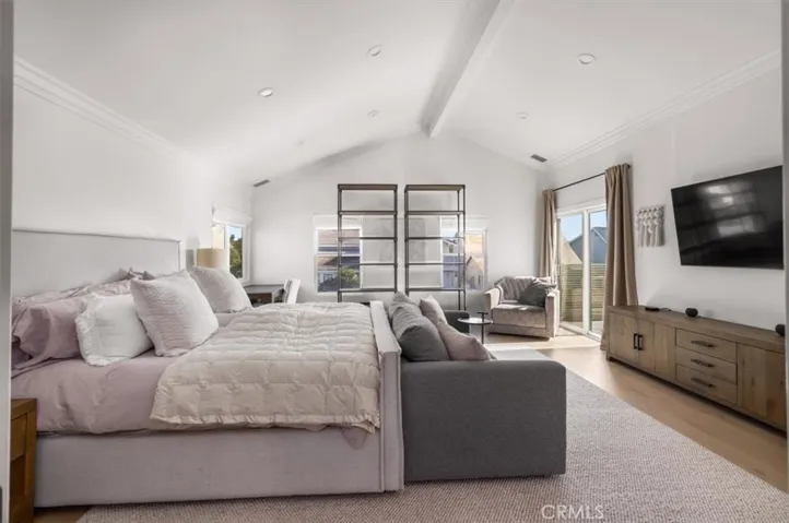 4912 Seapine Circle, Huntington Beach, California 92649