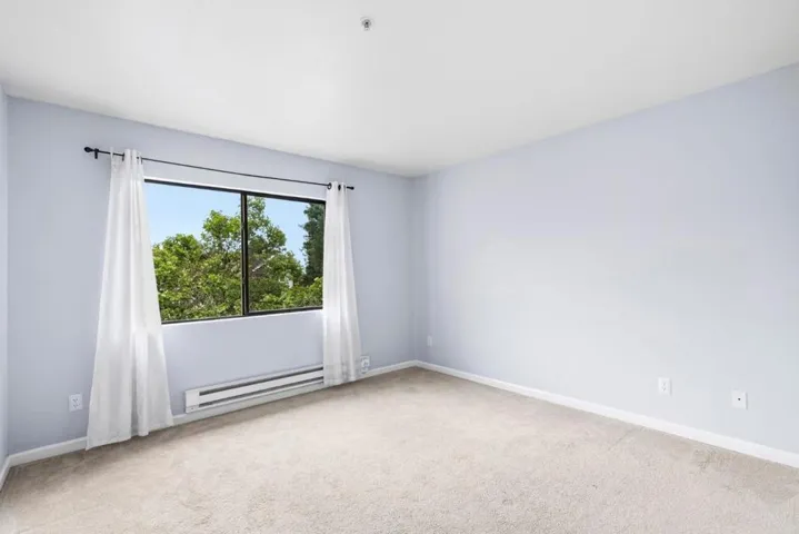 41 Grandview Street 208, Santa Cruz, California 95060