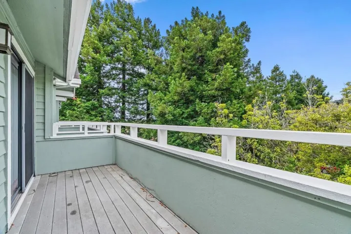 41 Grandview Street 208, Santa Cruz, California 95060