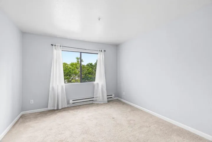 41 Grandview Street 208, Santa Cruz, California 95060