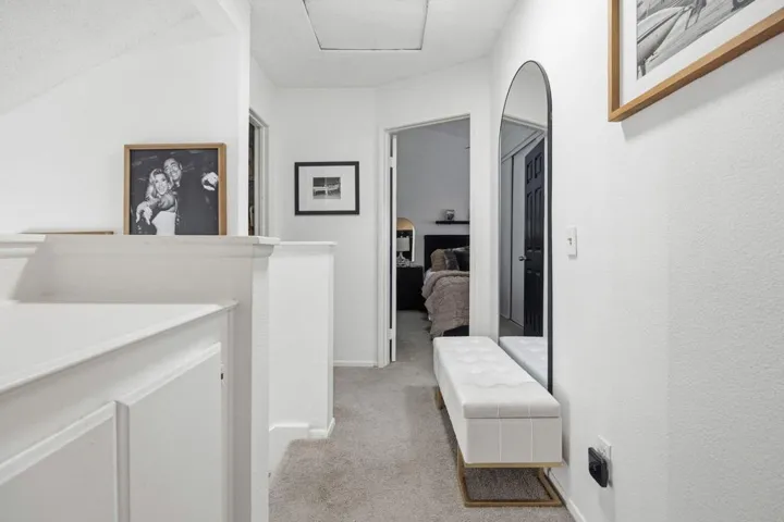 16-web-or-mls-12320-mint-ct