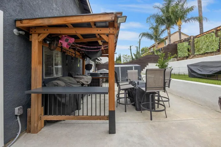 24-web-or-mls-12320-mint-ct