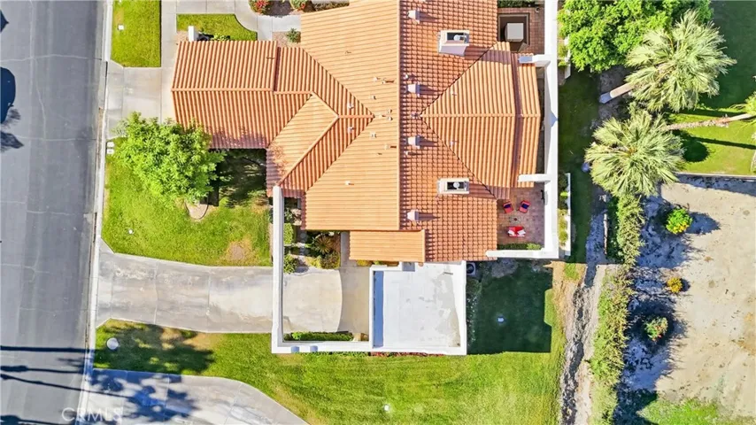128 Desert Falls Drive E, Palm Desert, California 92211