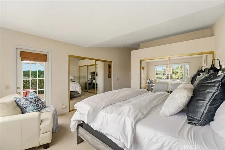 128 Desert Falls Drive E, Palm Desert, California 92211