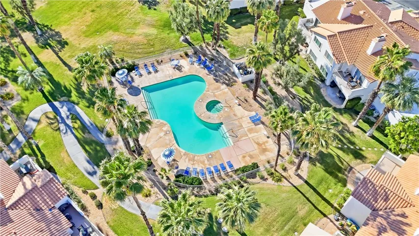 128 Desert Falls Drive E, Palm Desert, California 92211