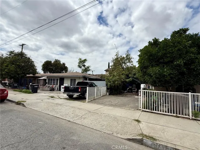 10711 Brockway, El Monte, California 91731