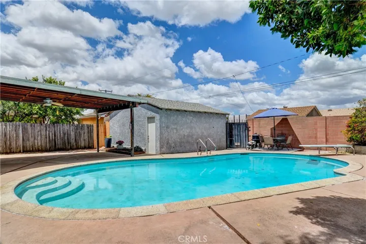 Pool View​​‌​​​​‌​​‌‌​​‌​​​‌‌​​​‌​​‌‌​​‌‌​​‌‌​​​​ 2