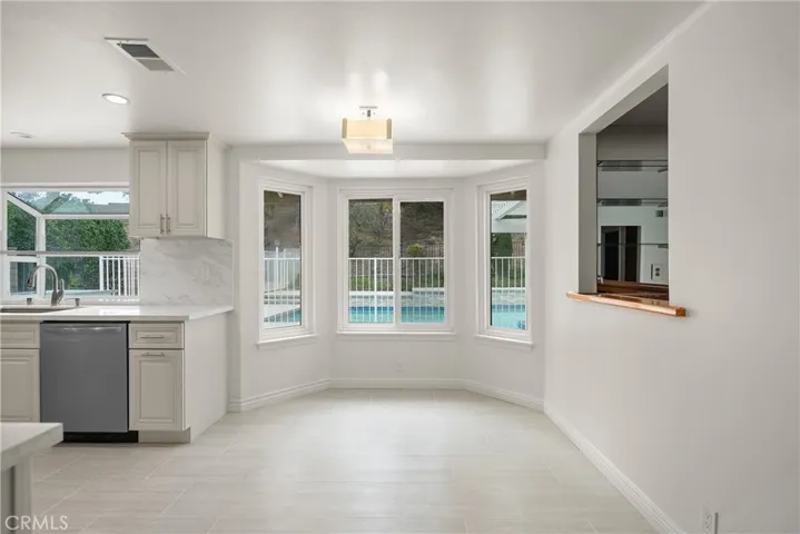 11861 Darby Avenue, Porter Ranch, California 91326