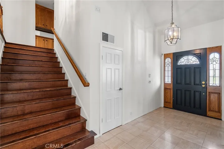 11861 Darby Avenue, Porter Ranch, California 91326