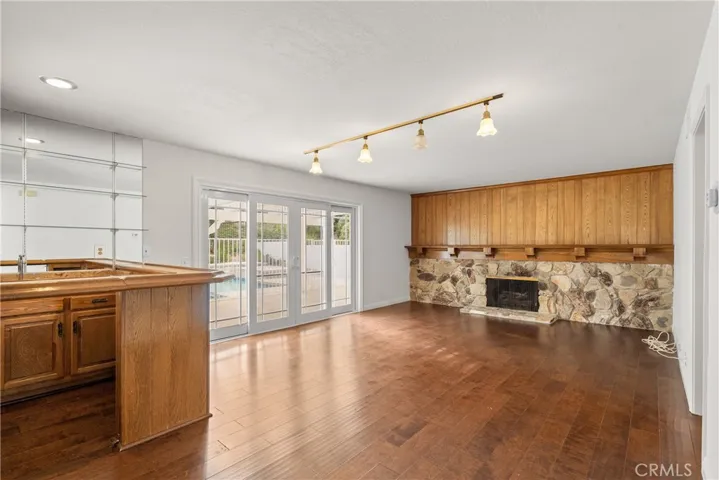 11861 Darby Avenue, Porter Ranch, California 91326