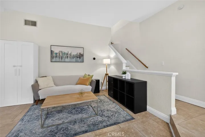 76 Willowcrest Lane, Pomona, California 91766