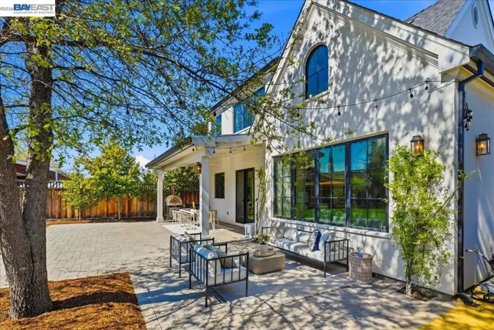 3550 Vine St, Pleasanton, California 94566
