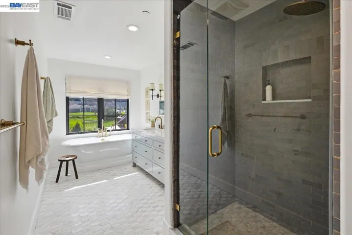 3550 Vine St, Pleasanton, California 94566