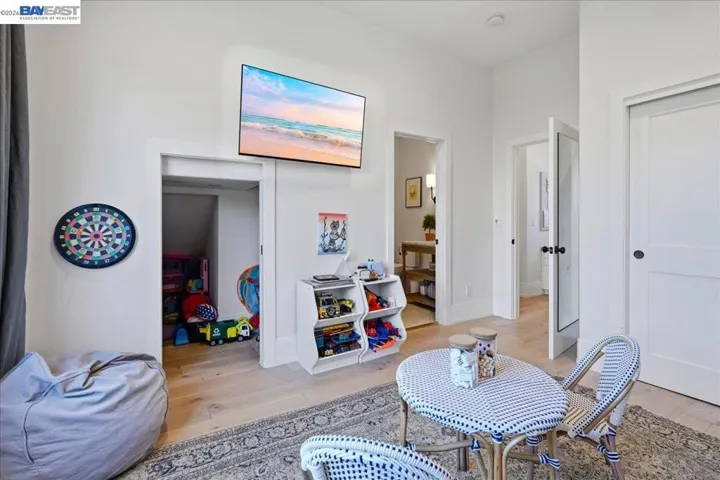 3550 Vine St, Pleasanton, California 94566